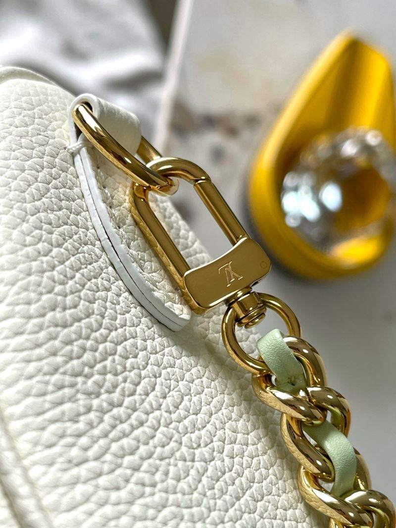 Louis Vuitton Speedy Bags